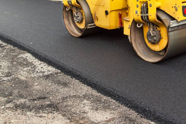 Best Driveway Pavers Near Me  in Vinton, IA